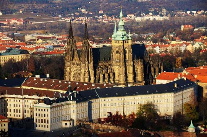 EXPIRAT Rusalii la Praga